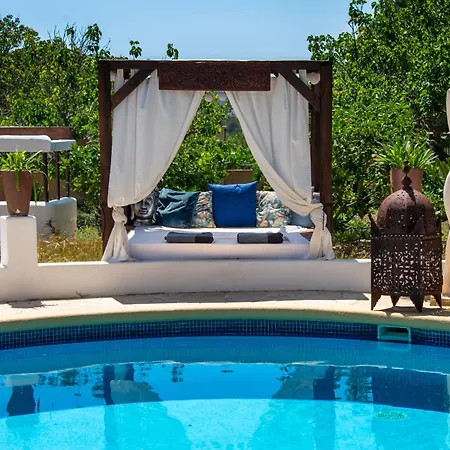 Truyet Villa Santa Eularia des Riu
